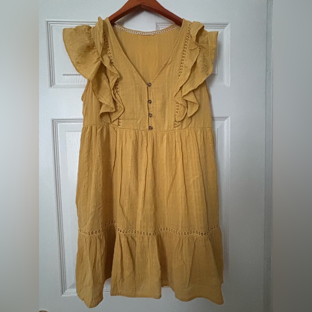Yellow Ruffled Sleeveless Dress. Size S/M